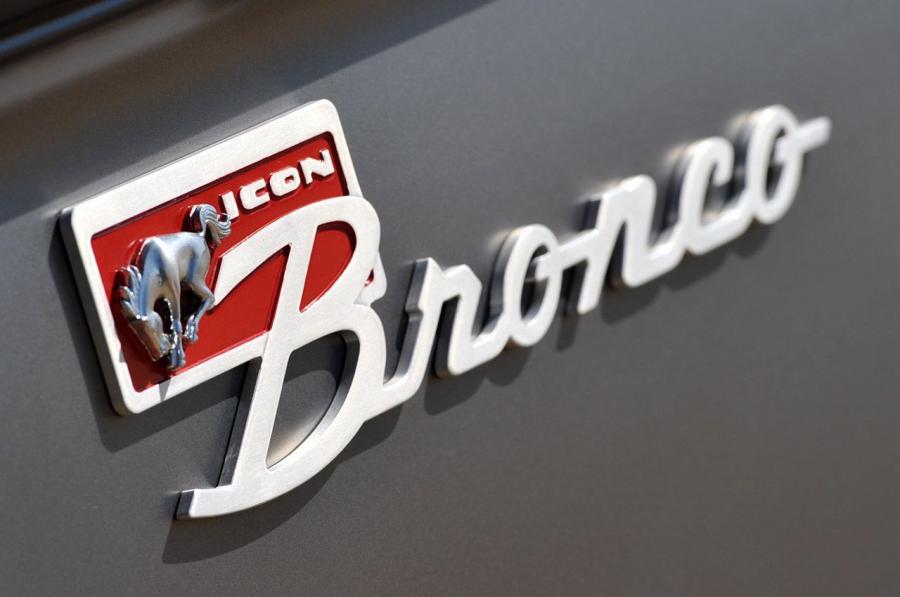 Логотип Ford Bronco BR by ICON 2011 года  (фото 46 из 53)